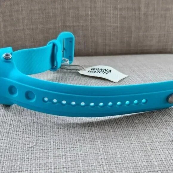 Converse Unisex Wristwatch Blue Rubber Sport Band Analog Quartz Wrist Watch NWT - Picture 7 of 9